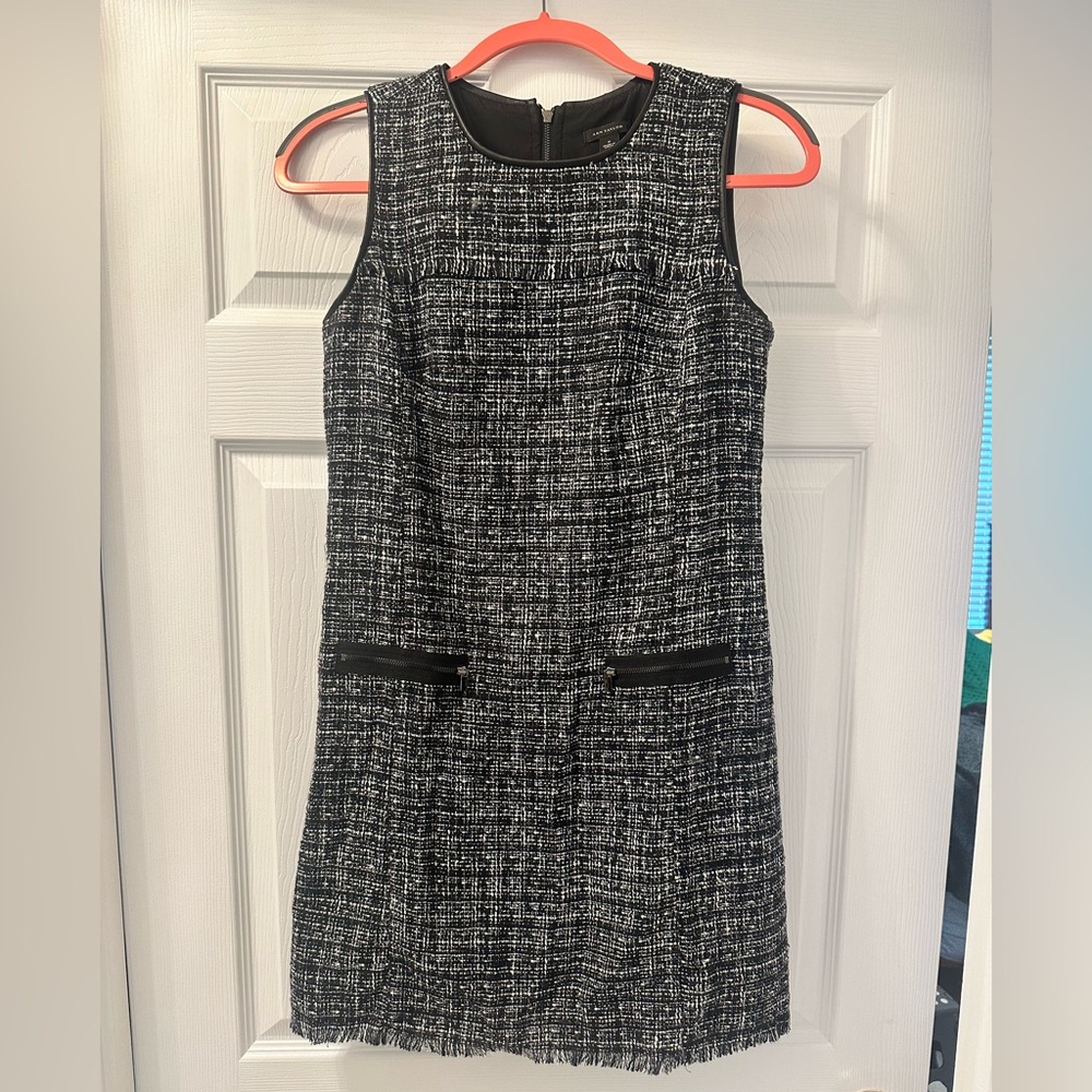 Ann Taylor Tweed Sheath Dress Size 2 Black White Career Office Mini